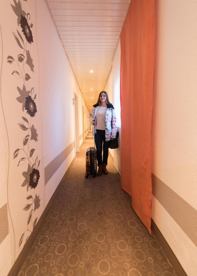 Hotel Ebnet Mutterstadt Extérieur photo